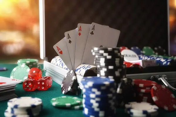 Comparison of zentogel app and browser interfaces on mobile devices